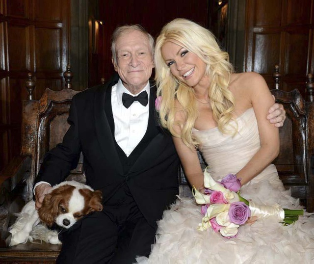 Hugh Hefner y Crystal Harris, el día de su boda en 2013.