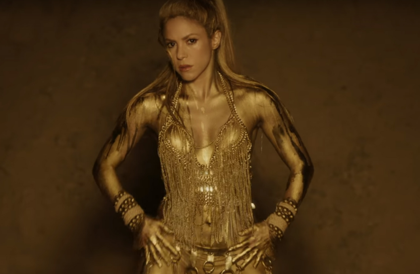Shakira, en una captura del videoclip de su tema 