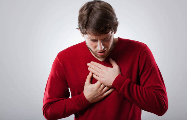 El reflujo puede darse más arriba. (iStock)