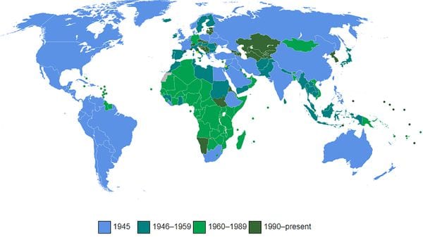Mapa de los países miembros de la ONU, según el período de incorporación