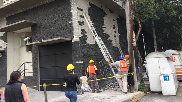 Algunos de los edificios dañados tenían un año de haber sido construidos.