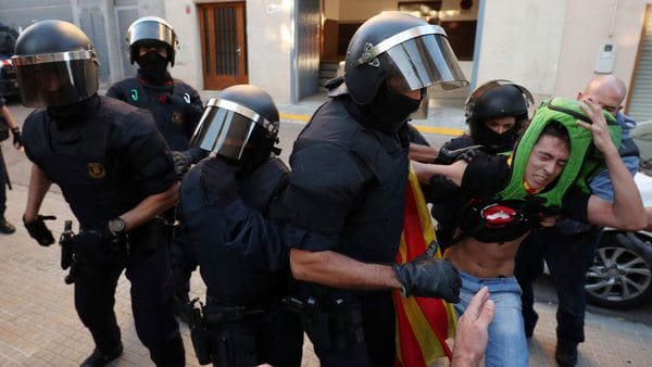 Imagen de una de las protestas en Cataluña (Reuters)