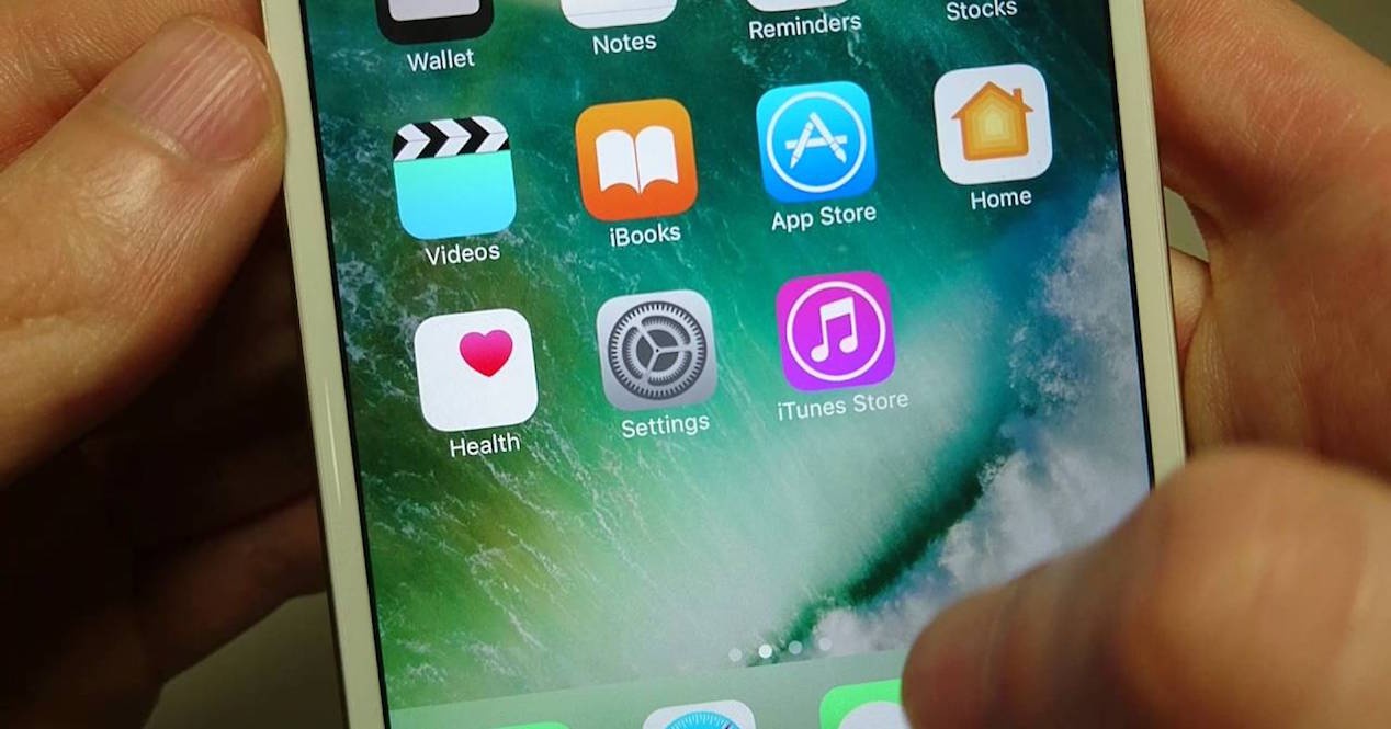 iPhone con aplicaciones instaladas