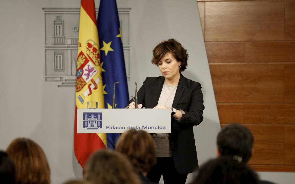 La vicepresidenta Soraya Sáenz de Santamaría, en La Moncloa. 