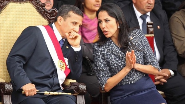 El ex presidente peruano Ollanta Humala y su mujer Nadine Heredia (EFE)