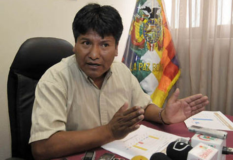 Resultado de imagen para El gobernador Víctor Hugo Vásquez,