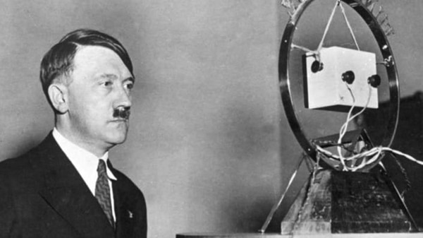 Uno de los archivos desclasificados hace referencia a una presunta presencia de Hitler en Colombia