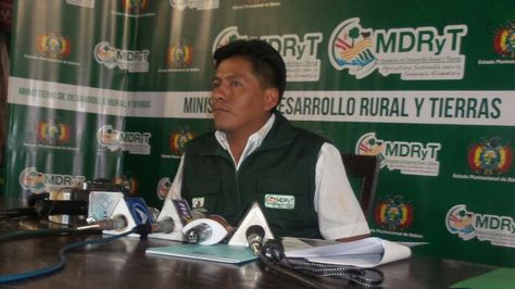 Resultado de imagen para viceministro de Coca, Wilfredo Llojlla,