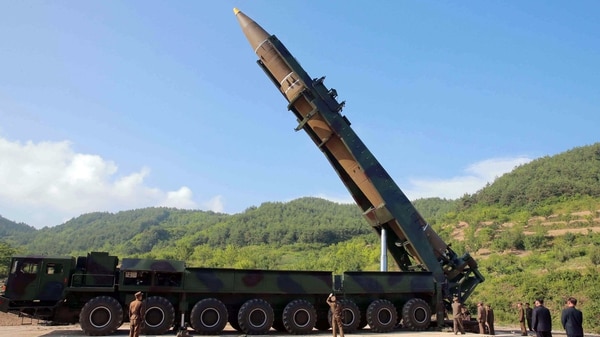 Un misil balístico Hwasong-14 de Corea del Norte (Reuters/KCNA)