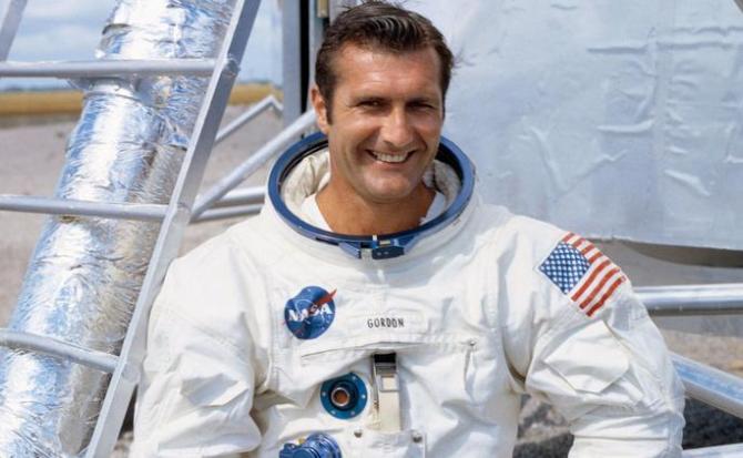 Fallece el astronauta Richard Gordon, piloto de Apollo 12