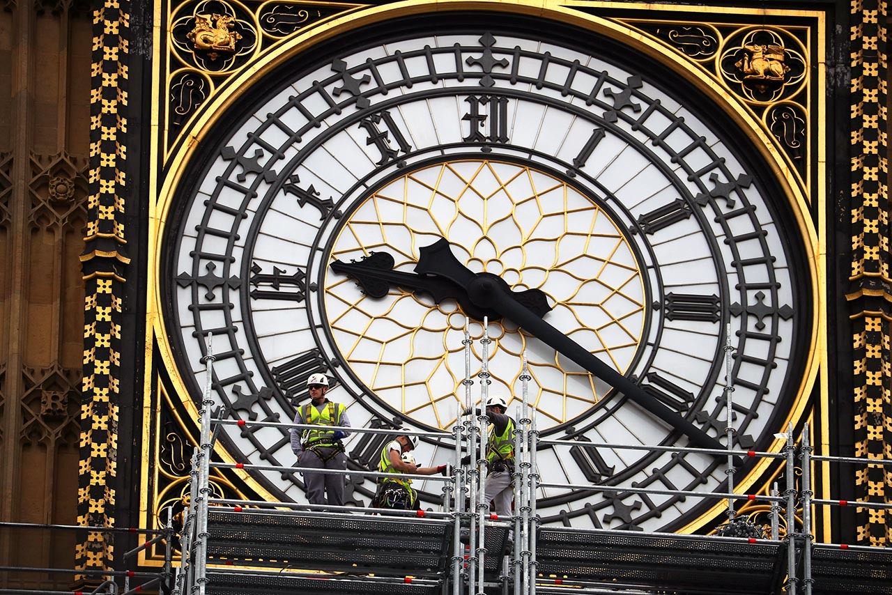 CONTRA RELOJ. Comenzaron los trabajos de renovación de la llamada Elizabeth Tower (Torre de Isabel) en Londres el 10 de octubre de 2017. El costo de reparar el Big Ben, la icónica torre del reloj del Parlamento de Gran Bretaña, se duplicó después de...