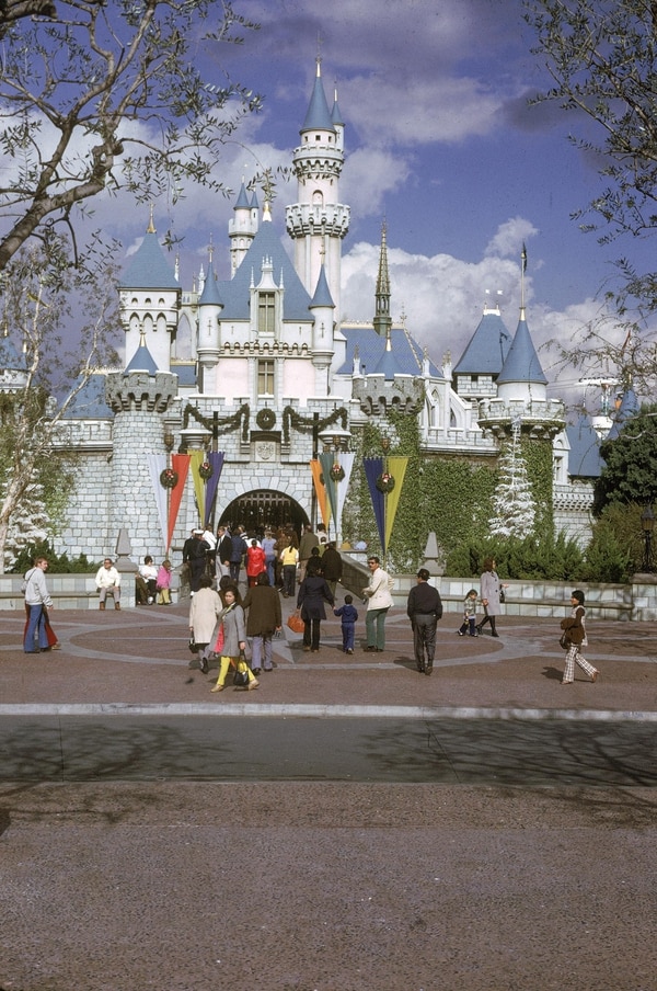 Vista del castillo de Disneyland en Anaheim, California (Getty Images)