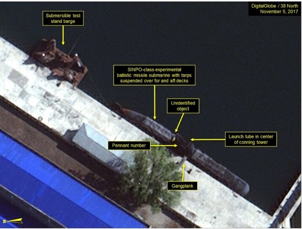 Imagen satelital del 38 North que sugiere la construcción del submarino.