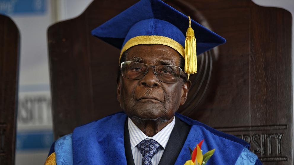 Robert Mugabe, destituido como líder del partido gobernante en Zimbabue