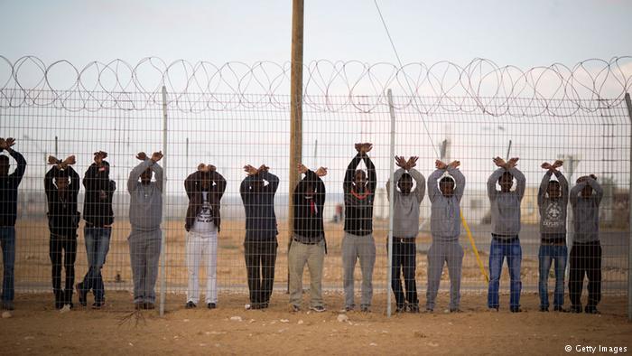 Flüchtlingslager Holot für afrikanische Asylsuchende in Israel (Getty Images)