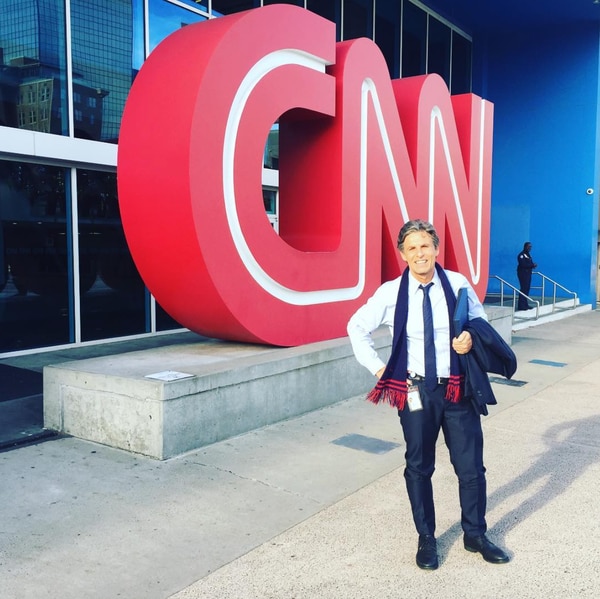 El periodista argentino Carlos Montero en la sede central de CNN en Atlanta. (Instagram monterocnn)