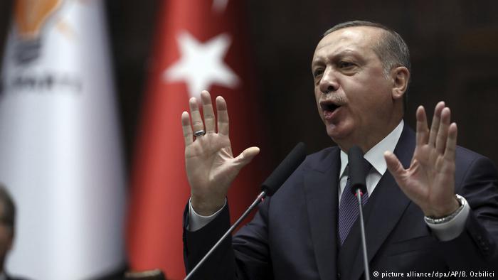 Türkei Recep Tayyip Erdogan (picture alliance/dpa/AP/B. Ozbilici)