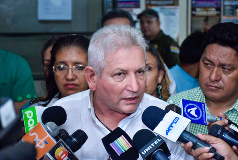 El gobernador Rubén Costas