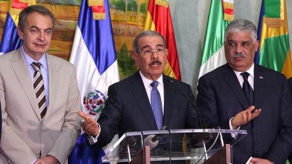 Jose Luis Rodriguez Zapatero, Danilo Medina y Miguel Vargas (Reuters)