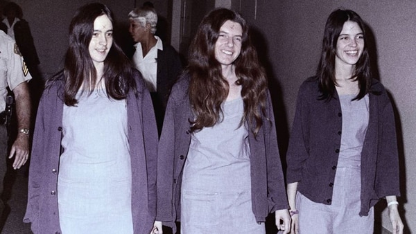 Susan Atkins, Patricia Krenwinkel y Leslie Van Houten inspiraron a “Las chicas”