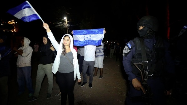Manifestantes que en Tegucigalpa. (EFE)