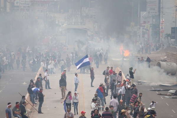 Protestas en Tegucigalpa. (REUTERS/Edgard Garrido)