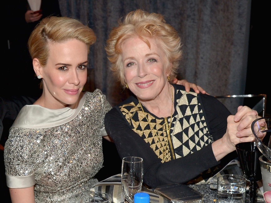 Por qué Sarah Paulson se pensó mantener en secreto su relación con Holland Taylor