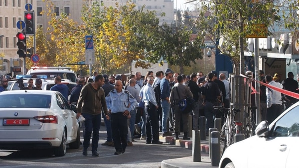 Fuerza de seguridad sobre la calle Jaffa (Haaretz/Judy Maltz)