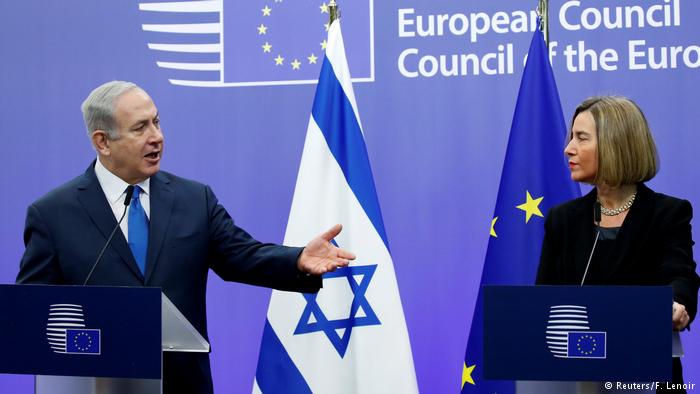Benjamín Netanyahu y Federica Mogherini.
