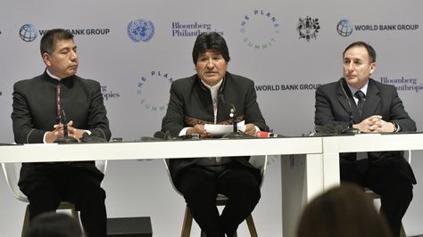El presidente Evo Morales en la conferencia de prensa que ofreció en París. Foto: Ministerio de la Presidencia