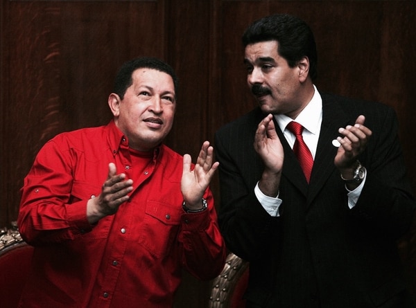 Chávez y Maduro, en una foto de 2007. (Getty Images)