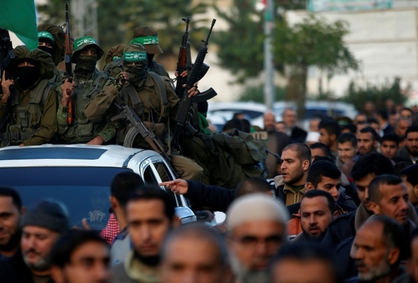 Militantes de Hamas salieron a protestar en las calles de Hamas el pasado 7 de diciembre por la decisión de Trump de reconocer a Jerusalén como capital de Israel. (REUTERS/Mohammed Salem)