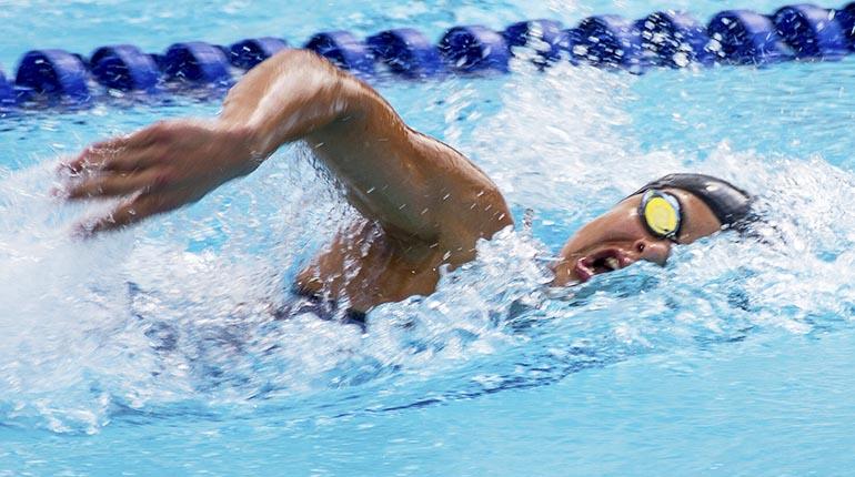 La nadadora Karen Tórrez, que con marcas mínimas en los 50 y 100 libre, para los Juegos Suramericanos Cochabamba 2018. | APG