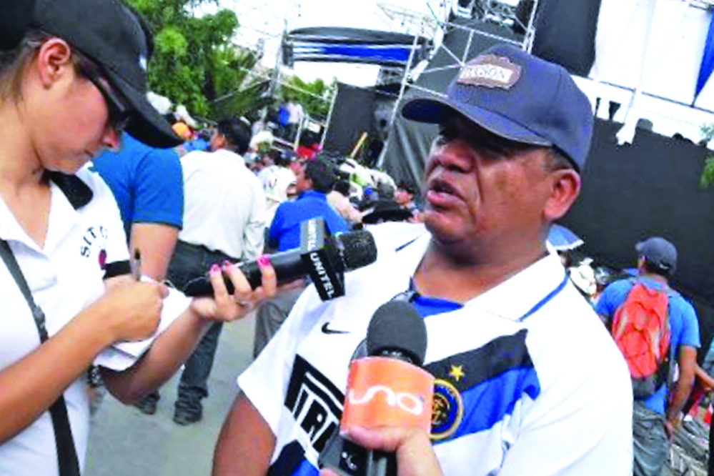 De la Barra se defiende y dice que no estaba de servicio en concentración del MAS
