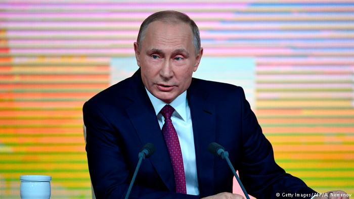 Russland Moskau Präsident Putin bei PK (Getty Images/AFP/A. Nemenov)