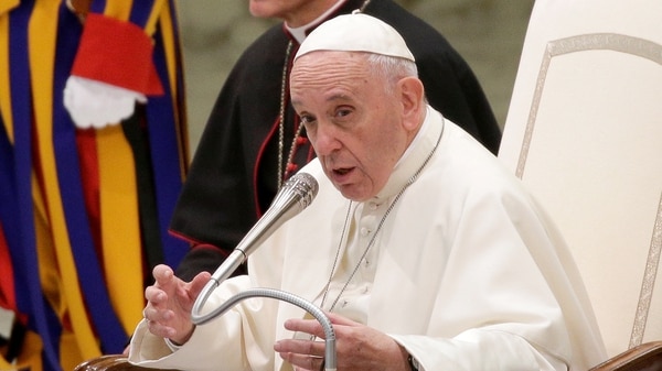 El Papa Francisco durante durante su discurso a la Curia en la sala Pablo VI del Vaticano el 21 de diciembre de 2017. (Reuters)