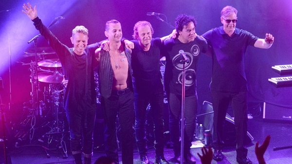 Martin Gore, Dave Gahan, Christian Eigner, Peter Gordeno y Andy Fletcher