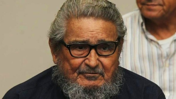 Abimael Guzmán fue condenado a cadena perpetua