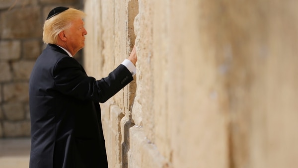 Donald Trump visitó el Muro de las Lamentaciones el 22 de mayo de 2017.