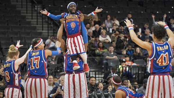 Jahmani Swanson mide 1,35 metros y es nuevo integrante de los Harlem Globetrotters (AFP)