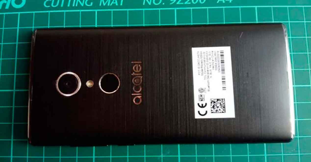 Alcatel 5