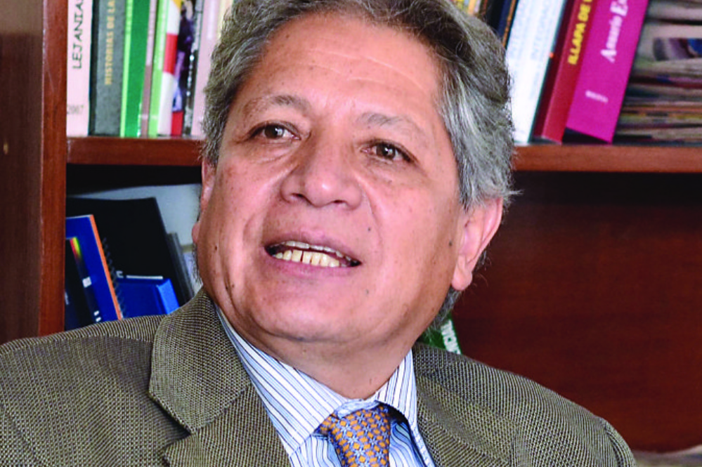 Henry Oporto: “El año 2017 marca un punto de inflexión en la política boliviana”