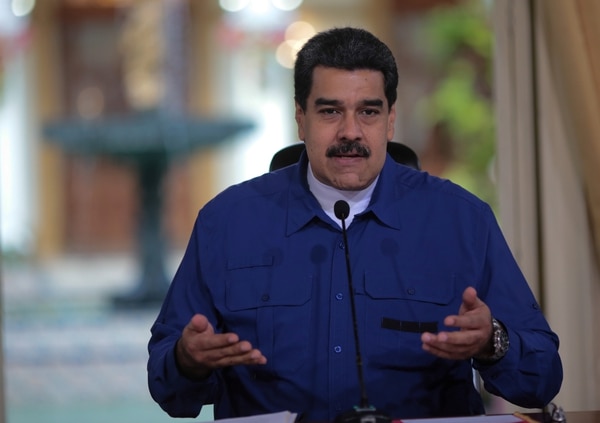 El presidente venezolano Nicolás Maduro durante un discurso en el Palacio de Miraflores en Caracas (Palacio de Miraflores via Reuters)