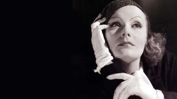 Greta Garbo, la enigmática actriz que abandonó todo en la cúspide