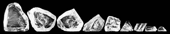 Las nueve piedras resultantes. (Wikimedia Commons)