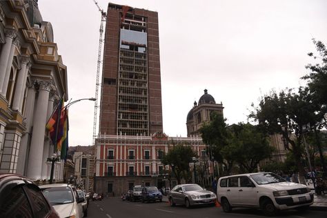 La Casa Grande del Pueblo que se levanta detrás del Palacio Quemado. Foto: Archivo