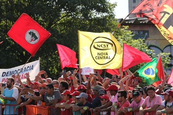 Hay manifestaciones a favor y en contra de Lula en distintos puntos del país (Reuters)