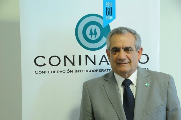 Carlos Iannizzotto, presidente de Coninagro, dijo que Argentina “no debería tener déficit comercial” y reclamó medidas para superar esta problemática
