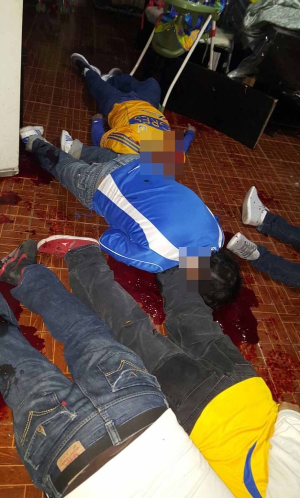 Las víctimas veían el partido de fútbol entre Tigres y Pachuca cuando fueron atacados por hombres armados (Vanguardia)