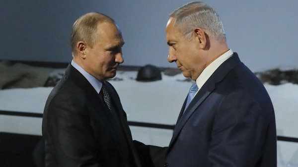 En su visita a Moscú, Netanyahu se reunió con Vladimir Putin (REUTERS)